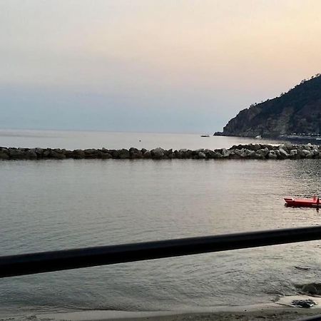 Апартаменты La Casa Novella, A 450 Metri Dal Mare Монелья Экстерьер фото